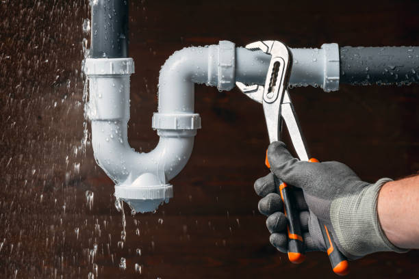 Professional Drain Cleaning technician working in Twin Lakes, VA